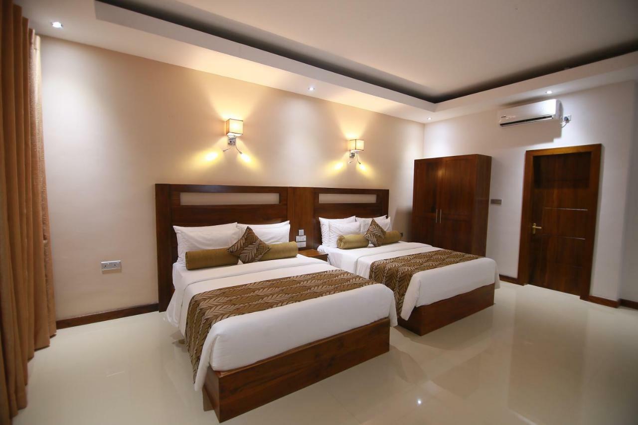 Rivendell Hotel Kandy Exterior photo